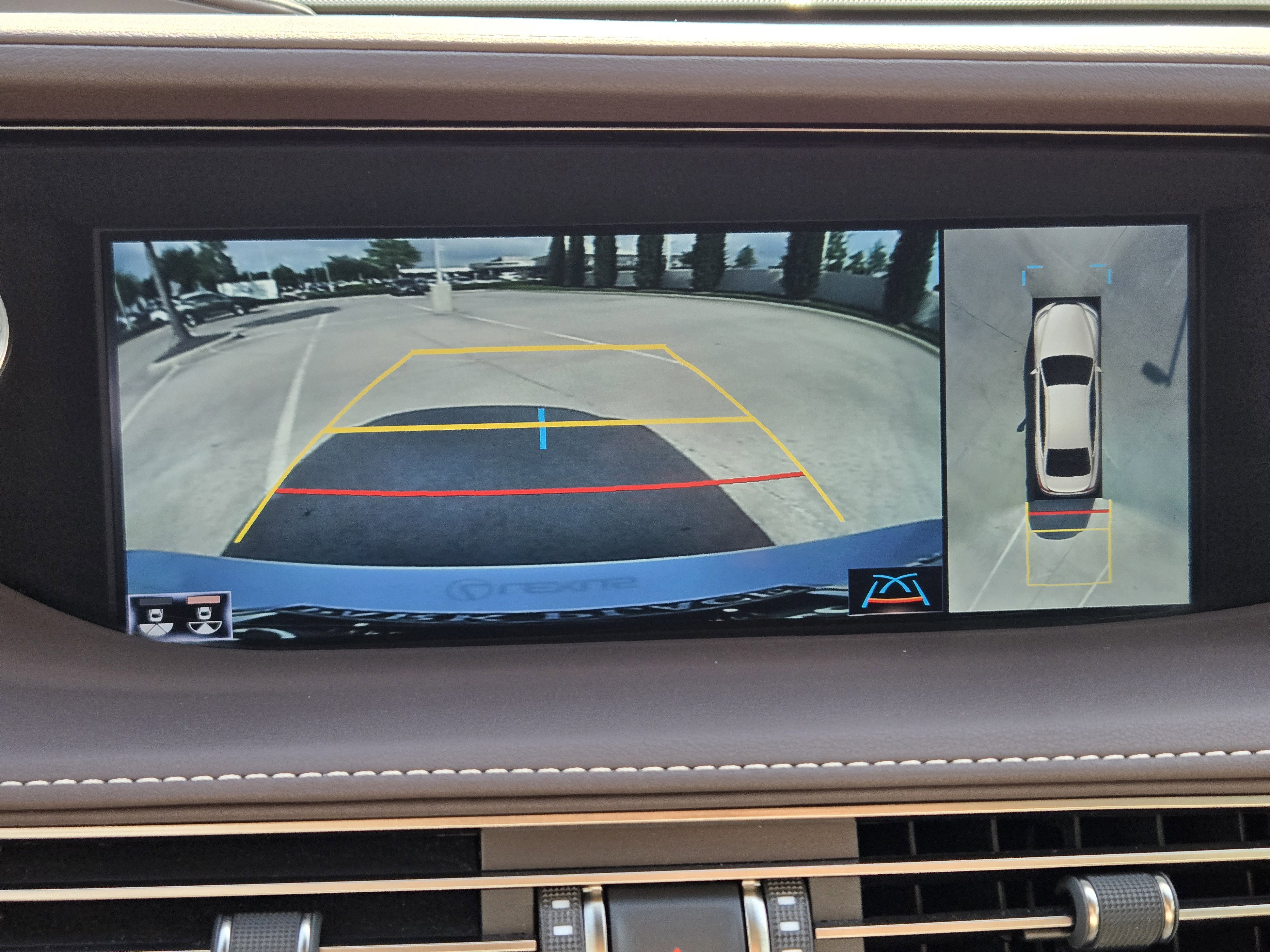Used 2020 Lexus LS 500 w/ Interior Upgrade Package RWD image 24