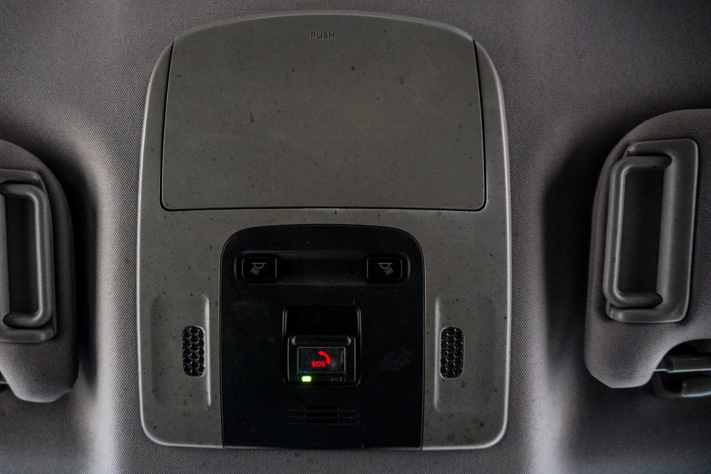 Used 2020 Toyota Camry LE image 25