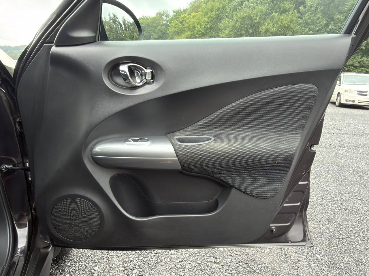 Used 2014 Nissan Juke S AWD/4WD image 23