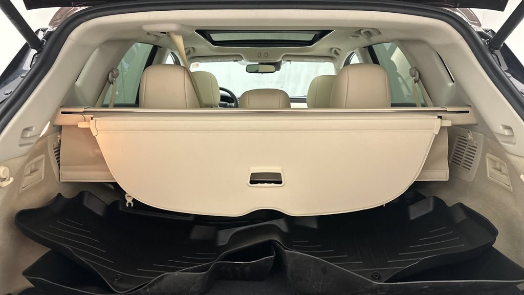 Certified 2019 Nissan Murano Platinum w/ Cargo Package AWD/4WD image 13