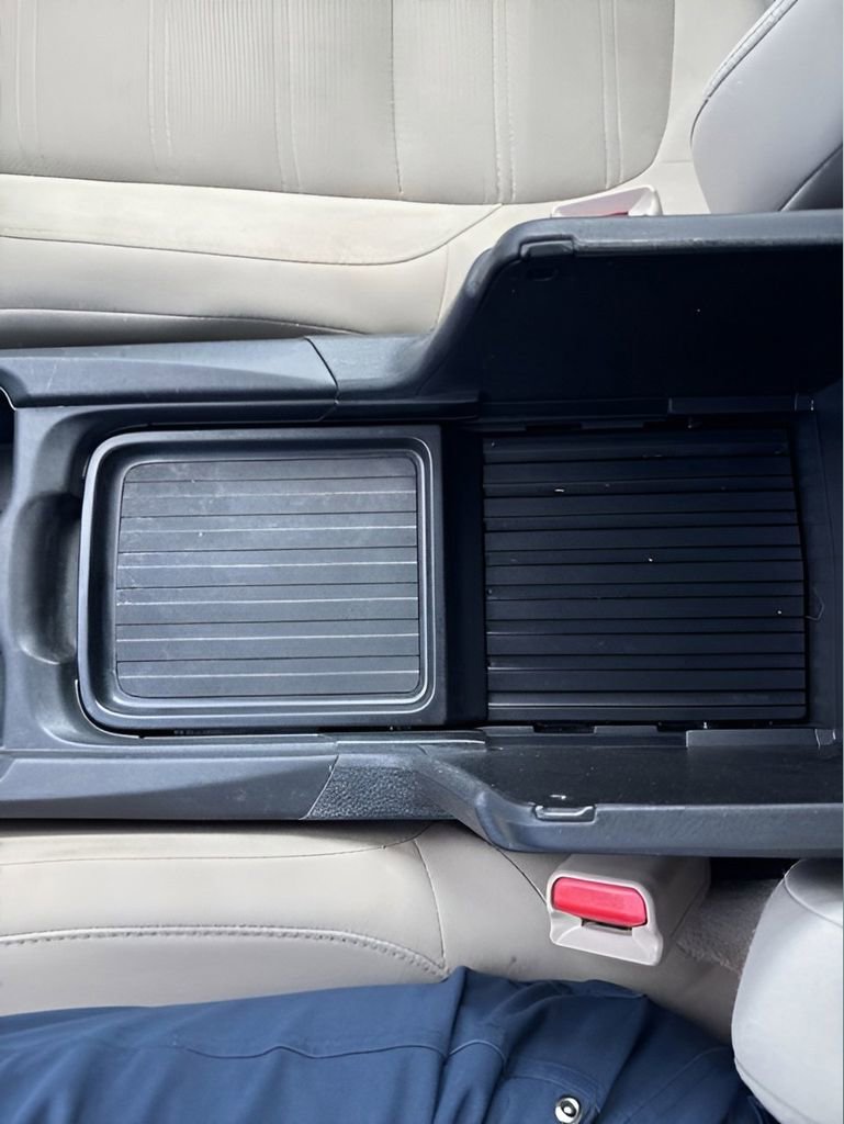 Used 2020 Honda CR-V LX image 28