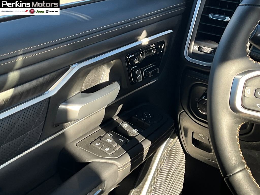 New 2026 RAM 1500 Tungsten w/ Trailer Tow Group image 10