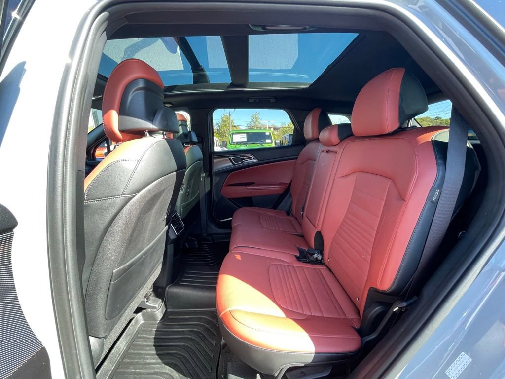 Used 2024 Kia Sportage SX image 22