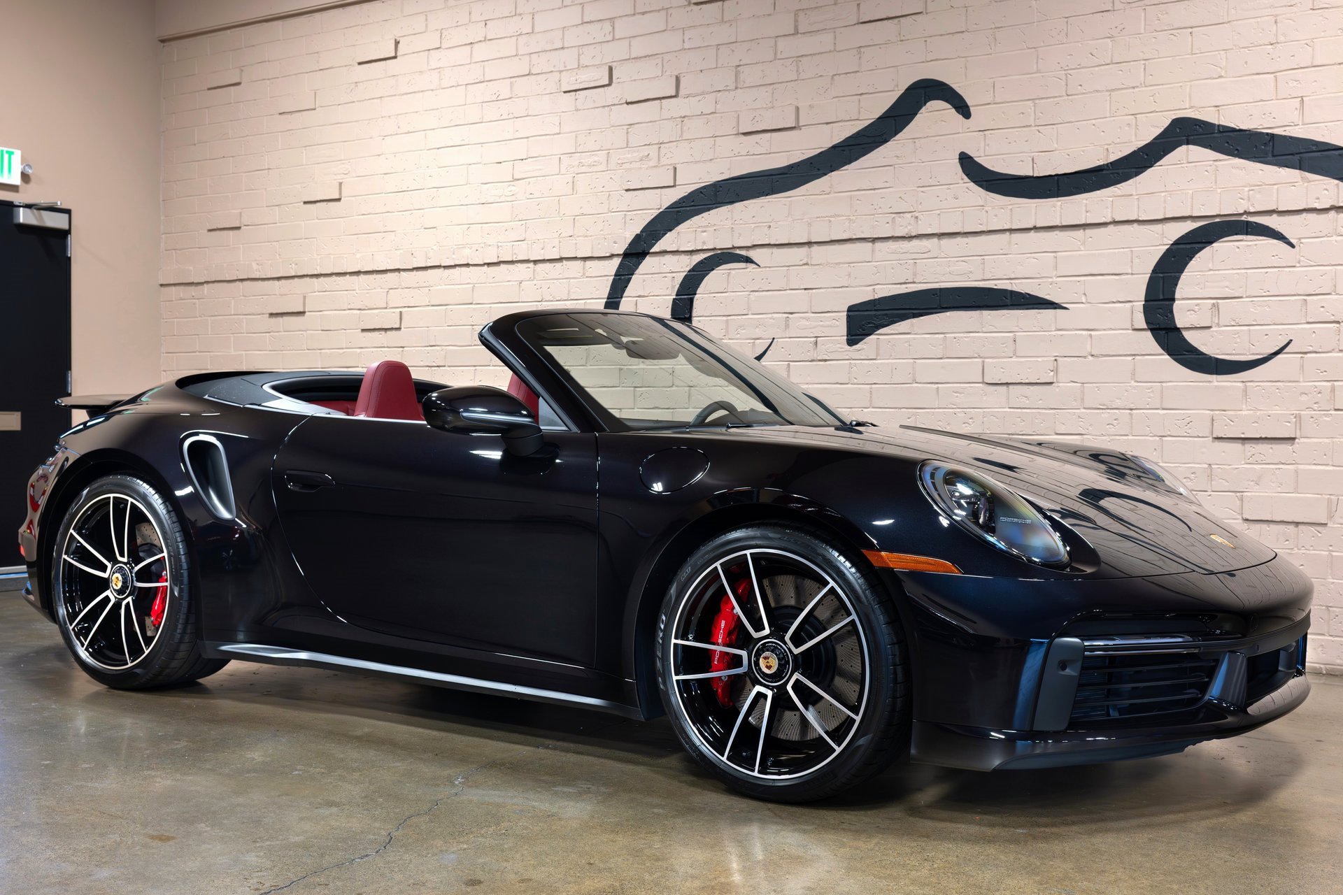 Used 2024 Porsche 911 Turbo image 3