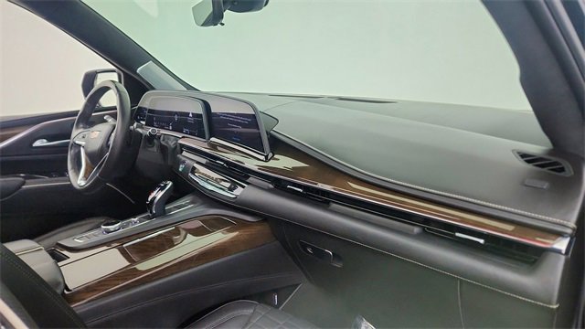 Used 2023 Cadillac Escalade ESV Sport Platinum w/ LPO, ONYX Package image 22