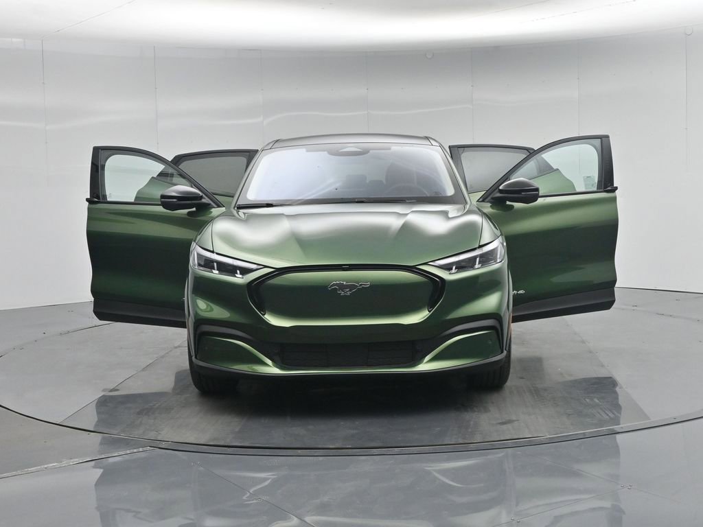 Used 2025 Ford Mustang Mach-E Premium image 32