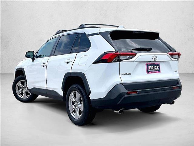 Used 2022 Toyota RAV4 XLE FWD image 13