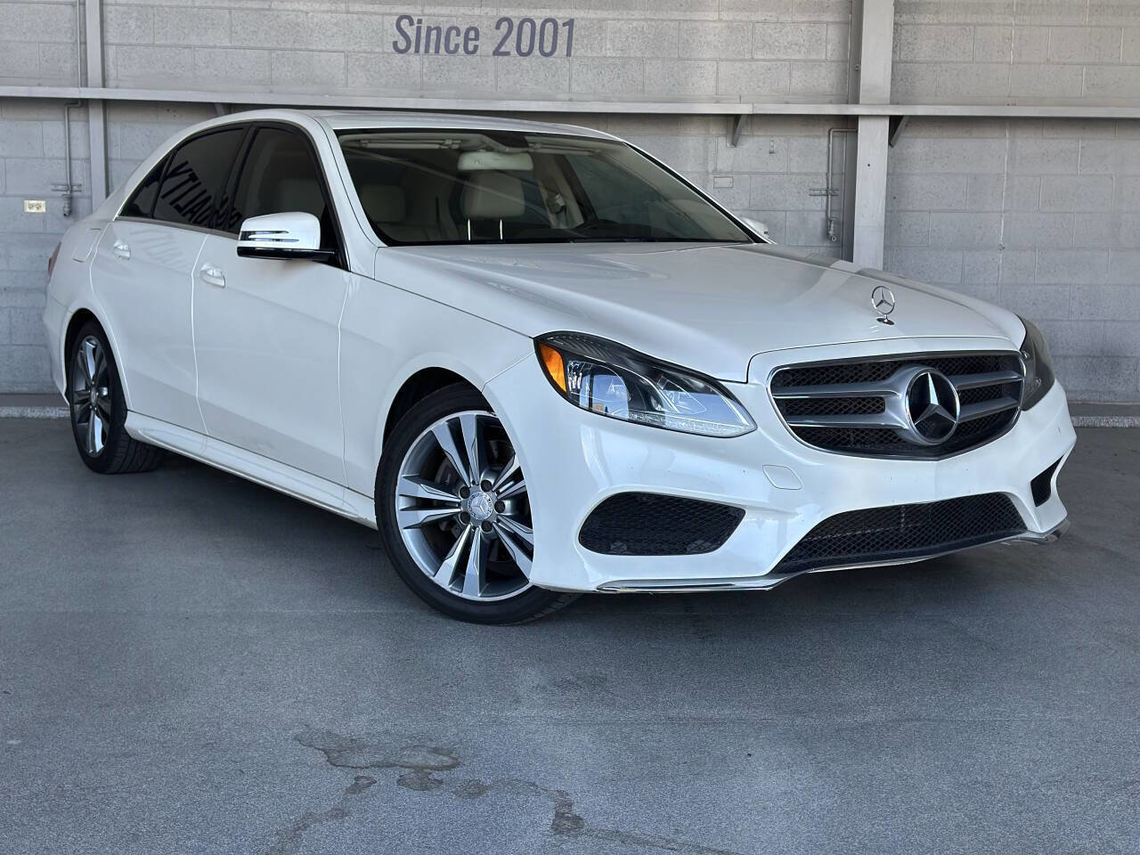 Used 2015 Mercedes-Benz E 350 Sedan image 3