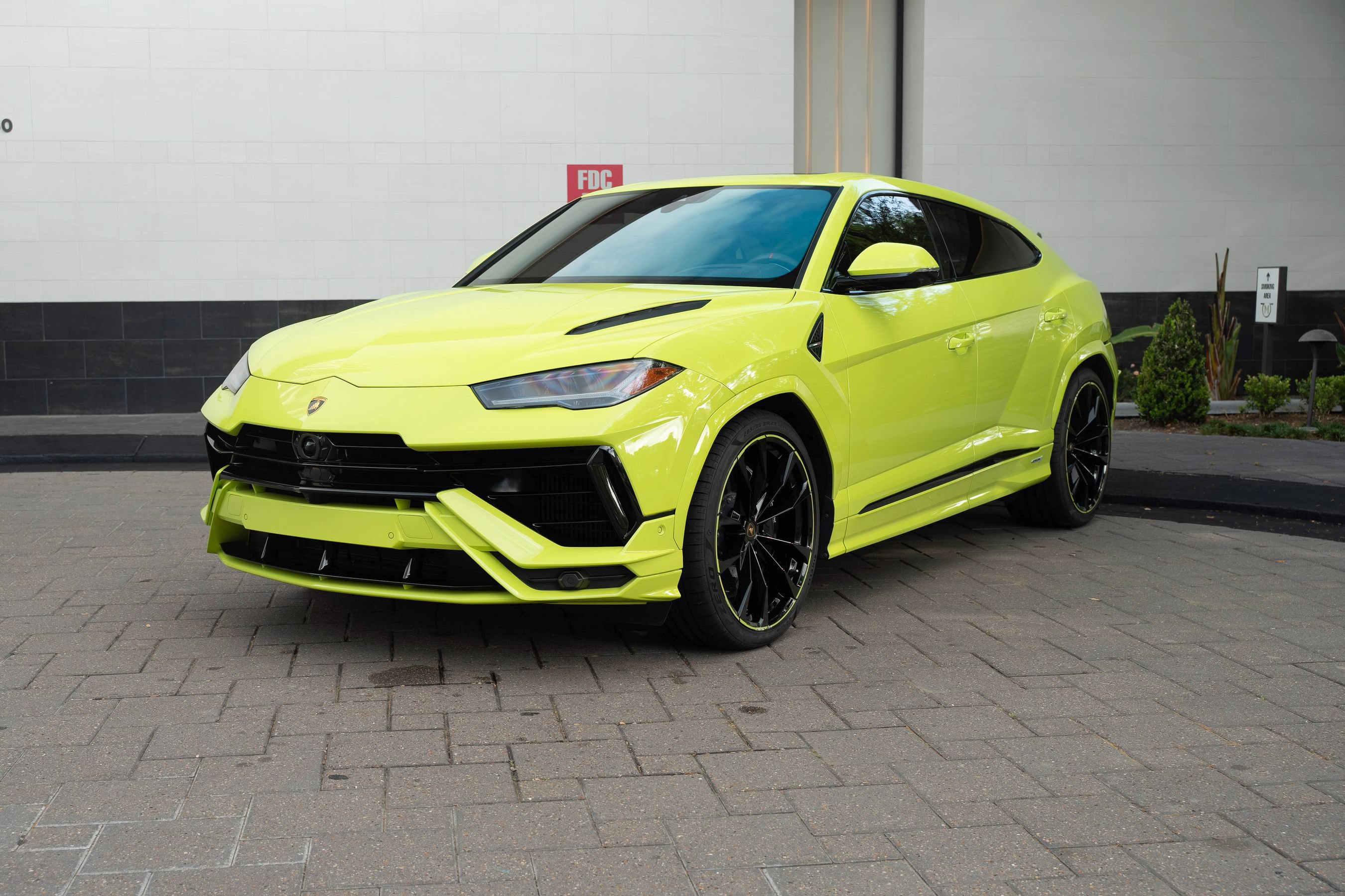 Used 2023 Lamborghini Urus S AWD/4WD image 21