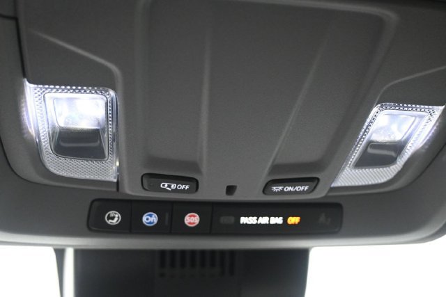 Used 2024 Chevrolet Silverado 1500 LT AWD/4WD image 15