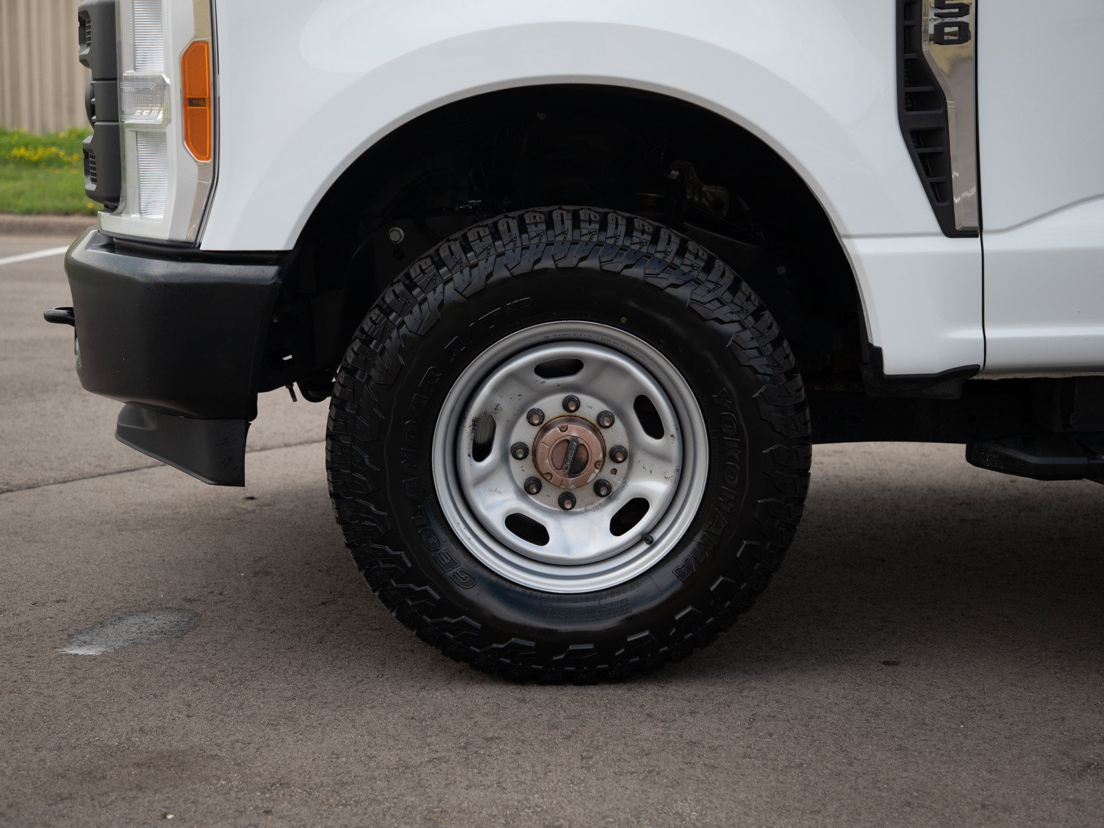 Used 2023 Ford F250 XL w/ XL Off-Road Package AWD/4WD image 31
