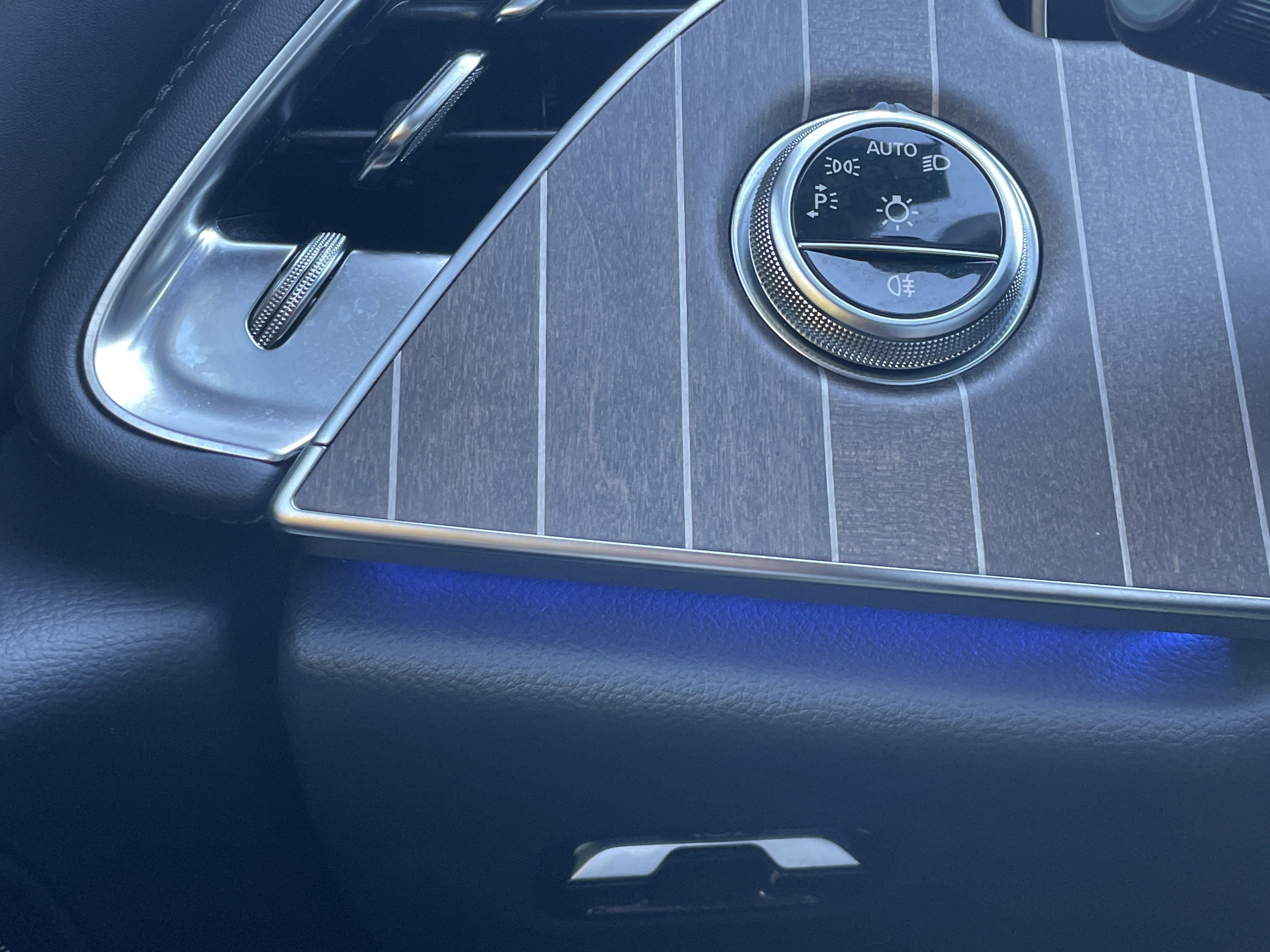 Certified 2024 Mercedes-Benz E 450 E 450 4MATIC Sedan image 25