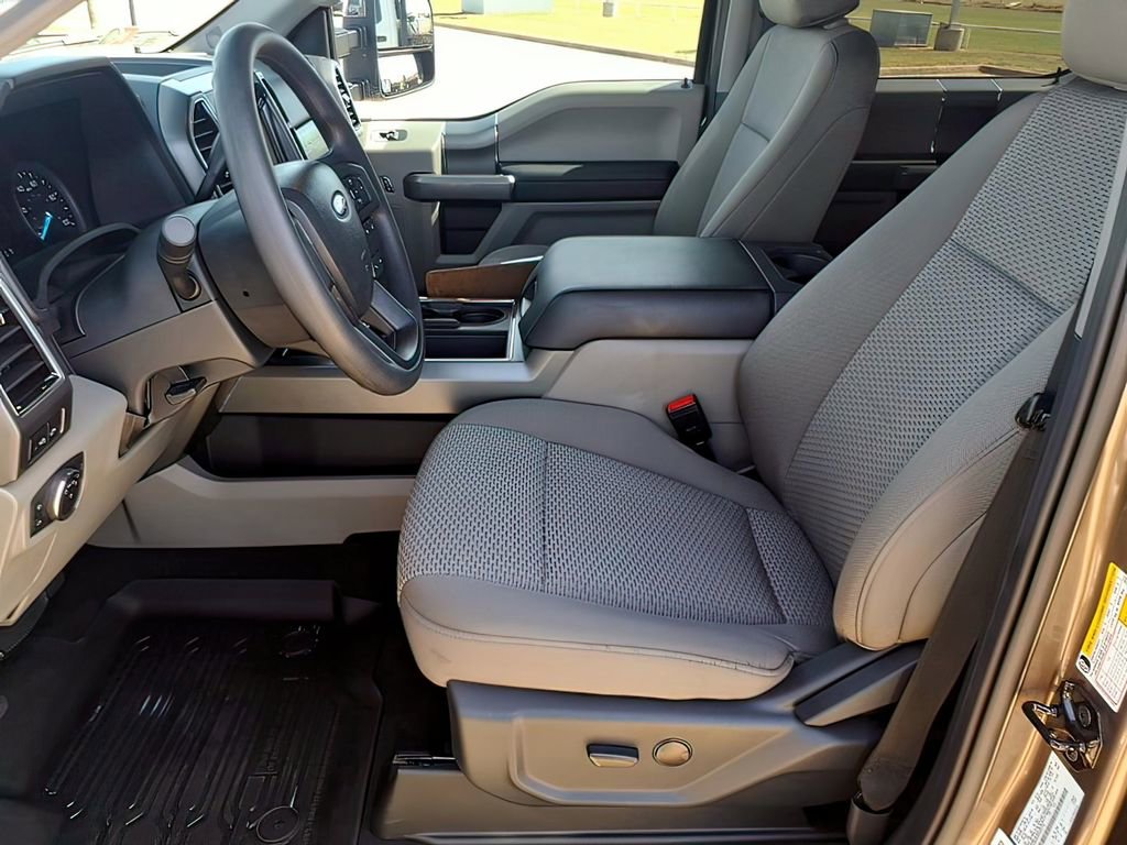 Used 2022 Ford F250 XLT w/ XLT Premium Package image 19