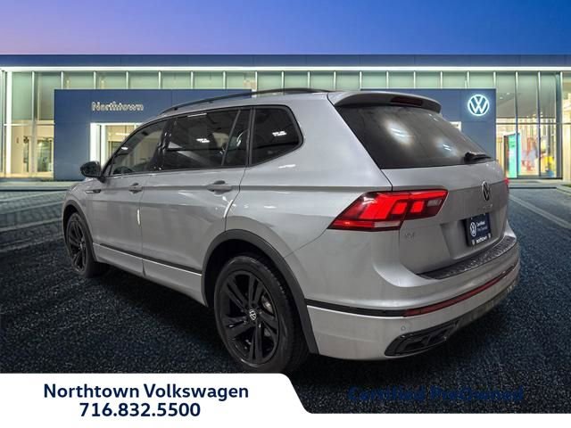 Certified 2023 Volkswagen Tiguan SE R-Line AWD/4WD image 3