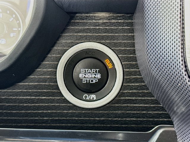 Used 2022 RAM 1500 Limited AWD/4WD image 18