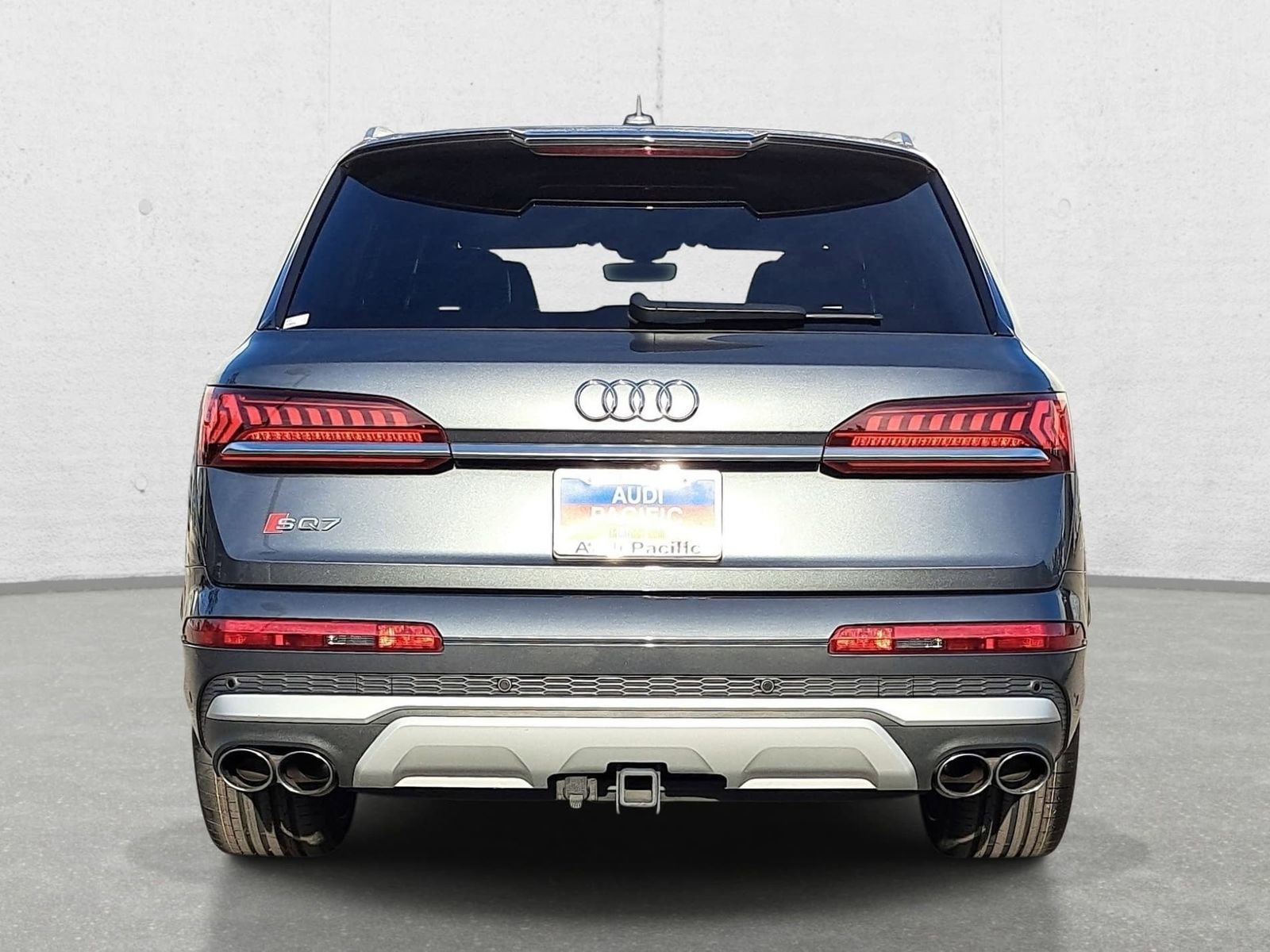 Used 2024 Audi SQ7 Premium Plus AWD/4WD image 6