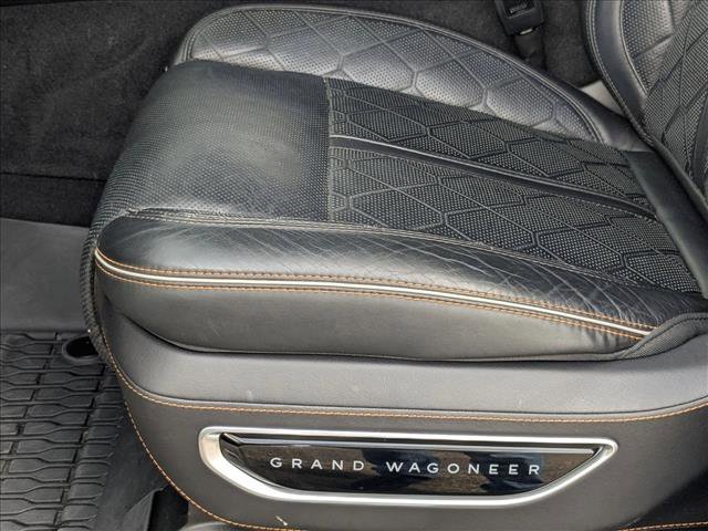 Used 2023 Jeep Grand Wagoneer Series III image 17