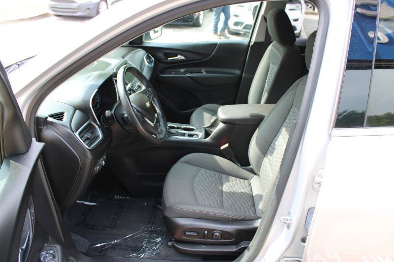 Used 2020 Chevrolet Equinox LT FWD image 10