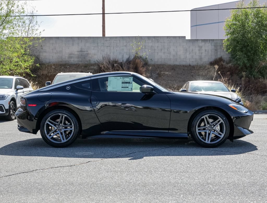 New 2027 Nissan Z Sport RWD image 3