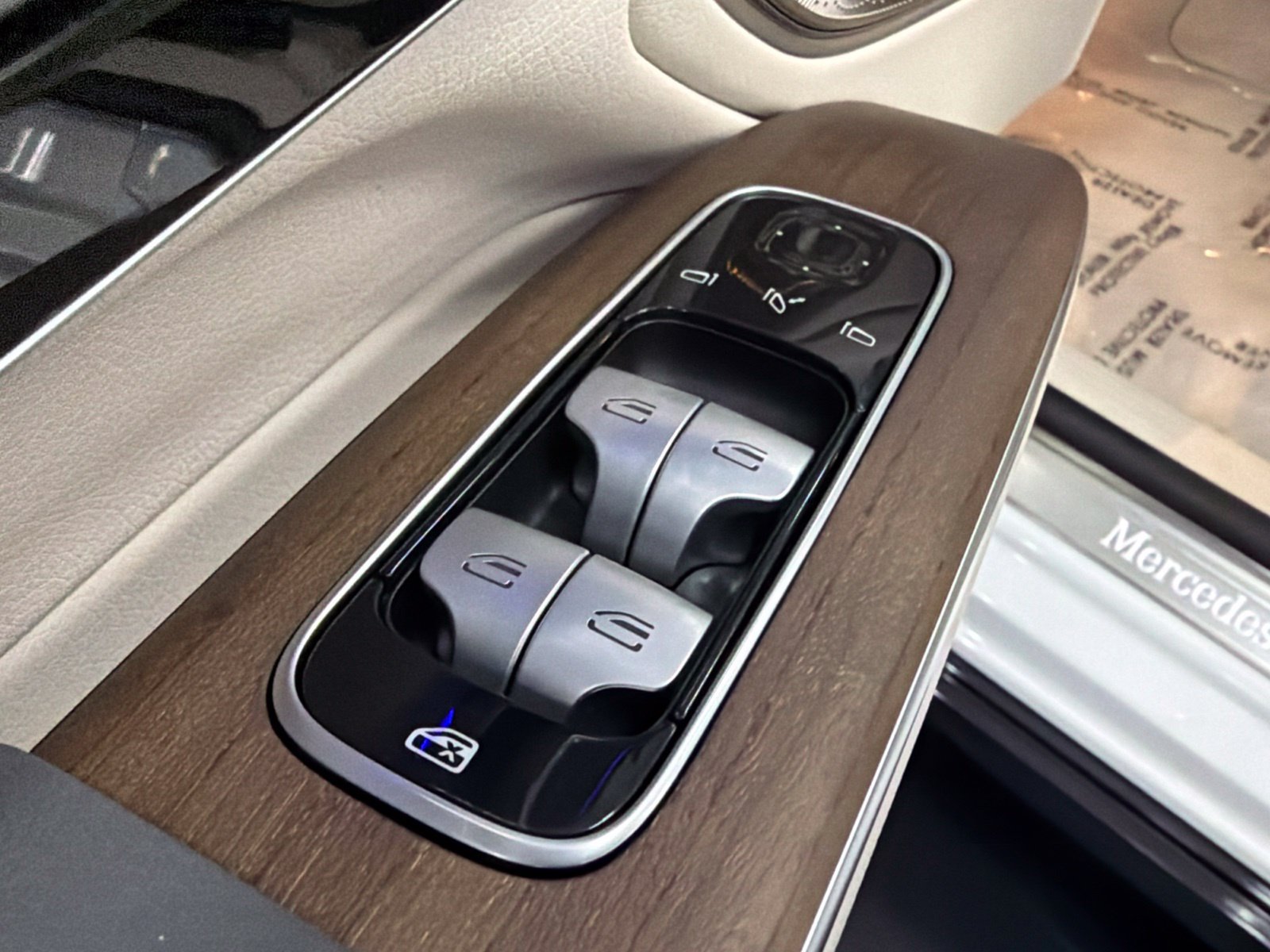 Certified 2024 Mercedes-Benz EQS 450+ Sedan image 21