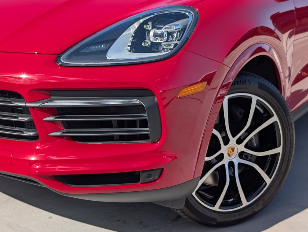 Certified 2023 Porsche Cayenne AWD/4WD image 10