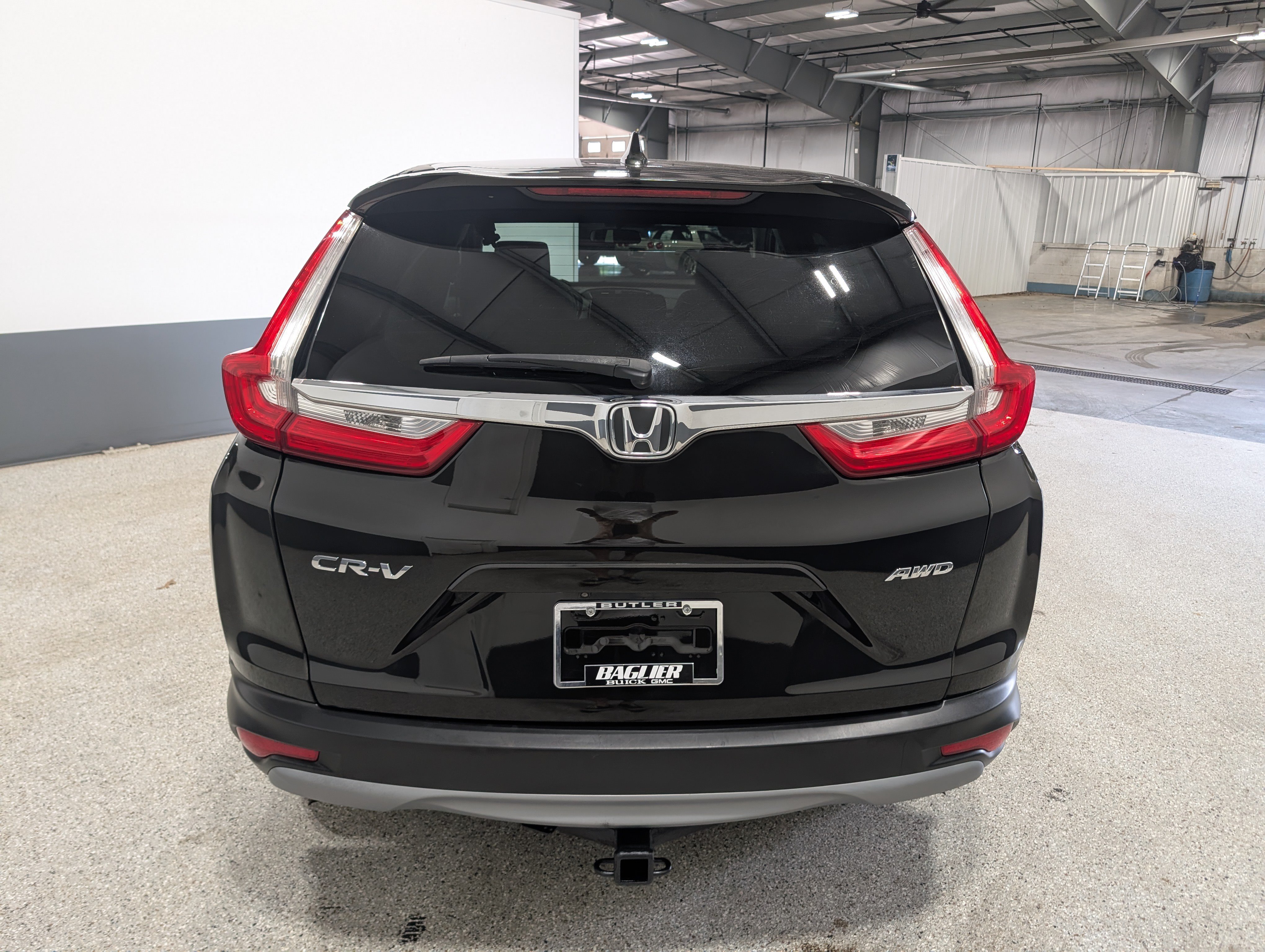 Used 2017 Honda CR-V EX image 4
