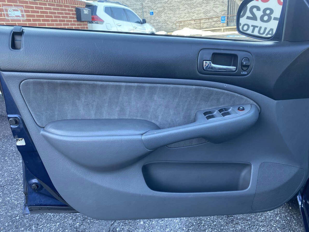 Used 2004 Honda Civic EX image 9