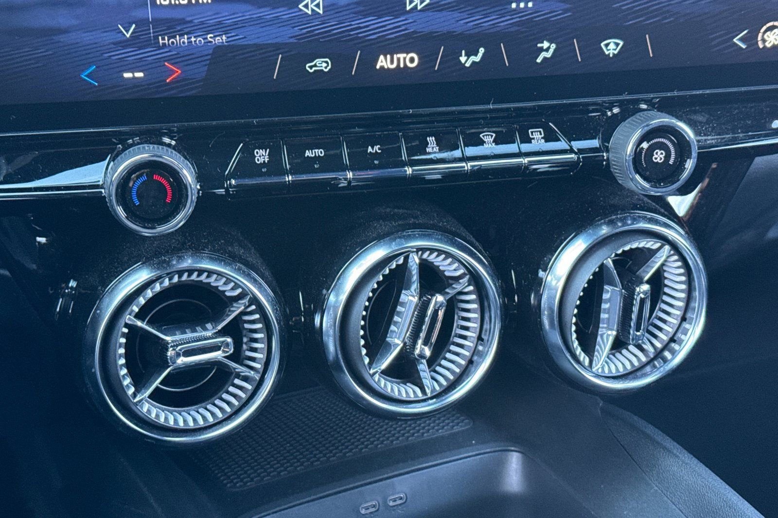 Used 2026 Chevrolet Blazer EV LT image 30