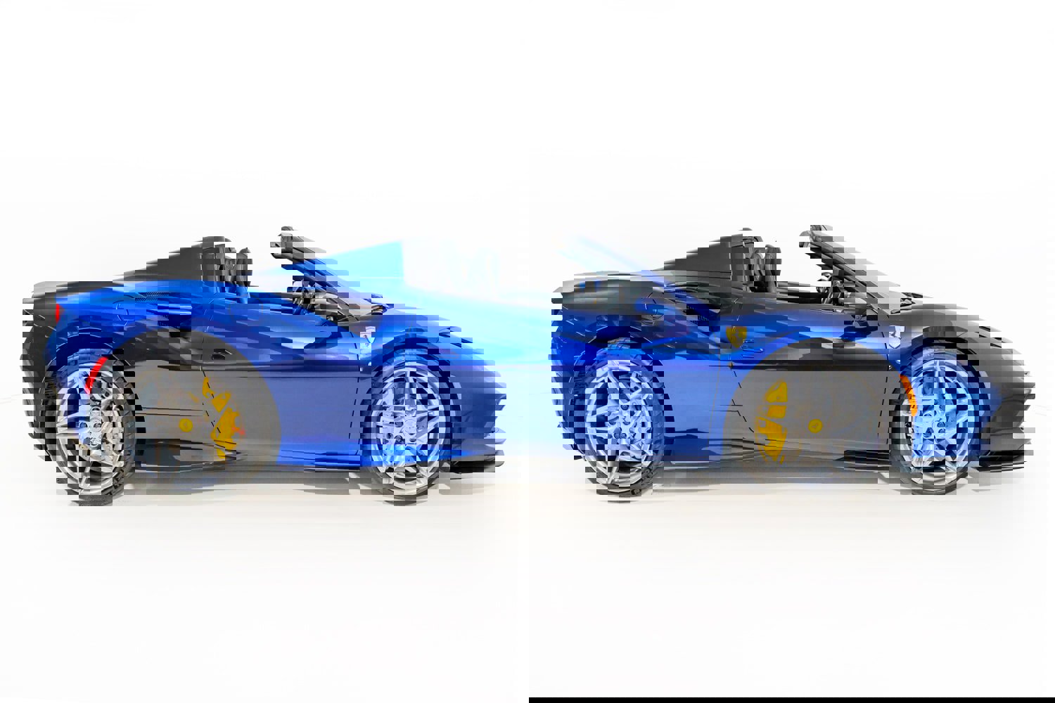 Used 2023 Ferrari F8 Tributo image 20