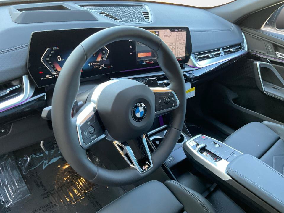 New 2027 BMW X2 xDrive28i AWD/4WD image 10