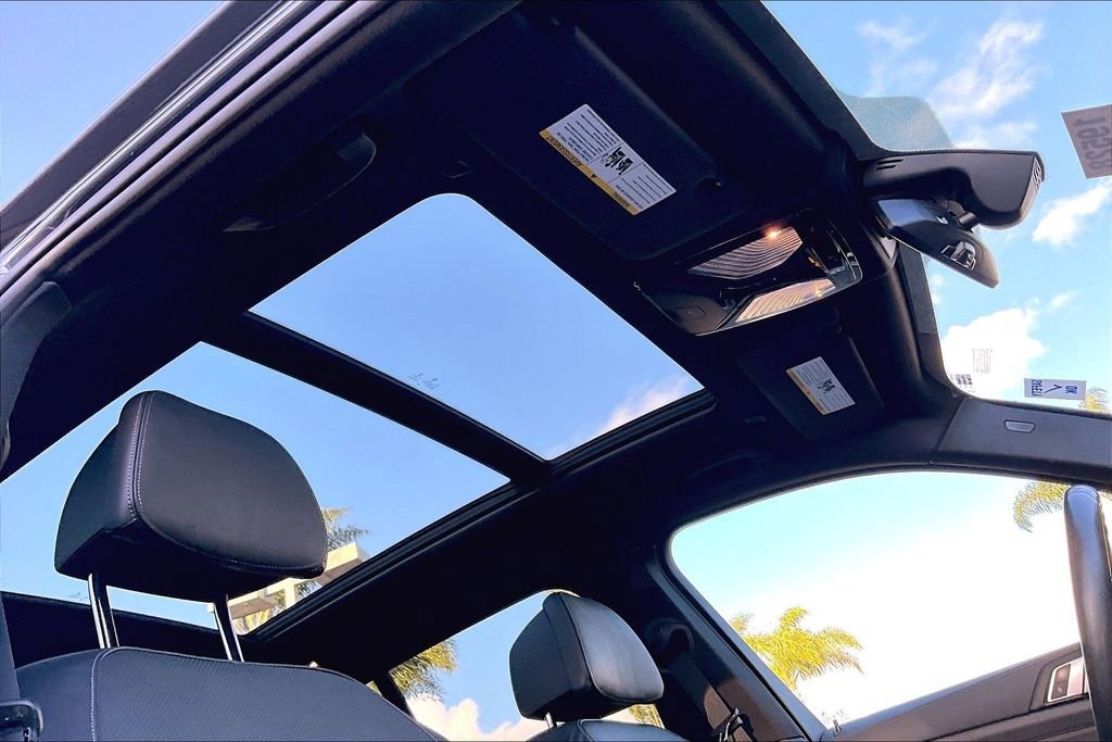 Used 2020 BMW X5 M50i w/ Premium Package image 14