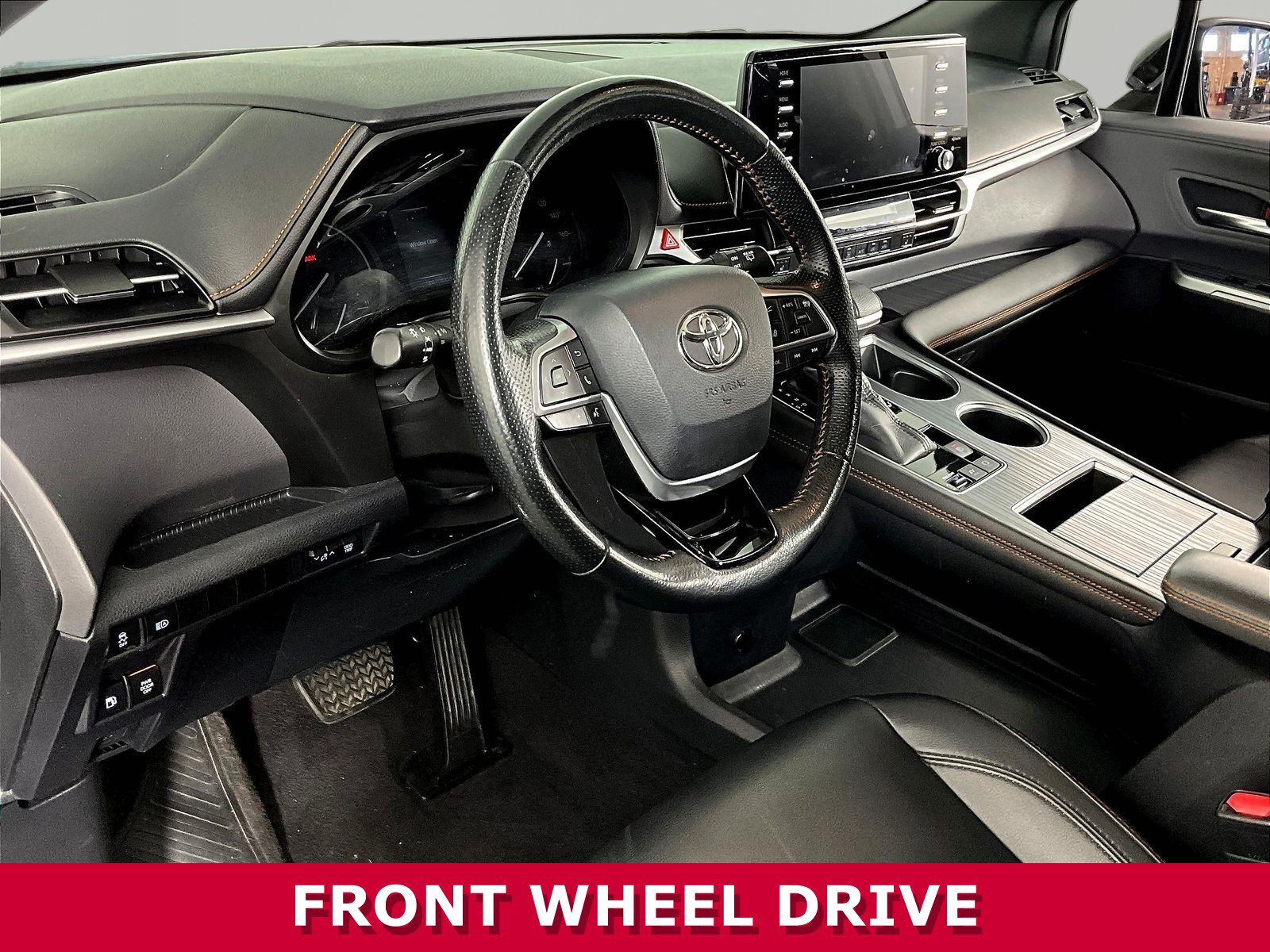 Used 2021 Toyota Sienna XSE FWD image 15