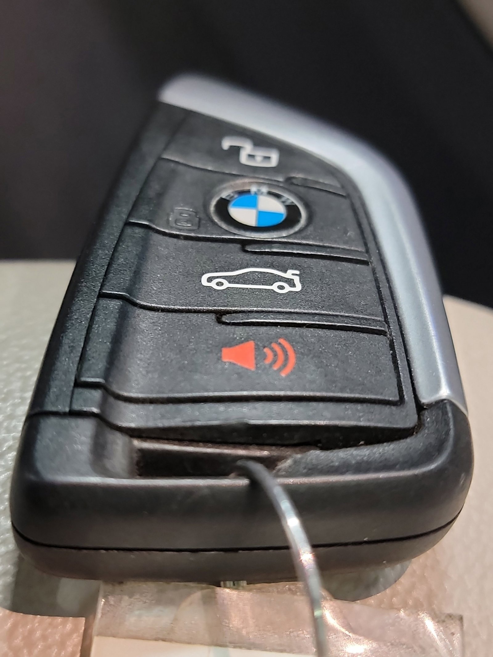 Used 2021 BMW X4 xDrive30i w/ M Sport Package image 33