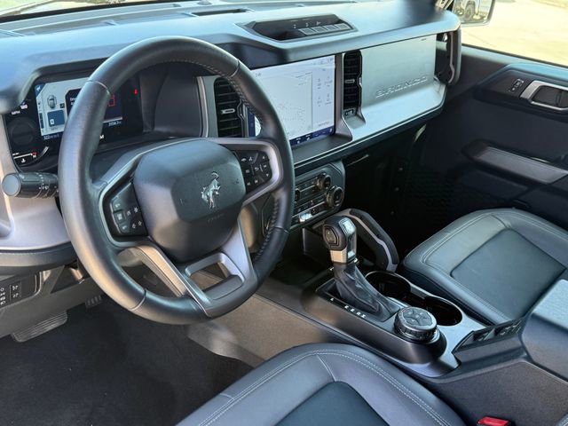 Used 2022 Ford Bronco Outer Banks image 11