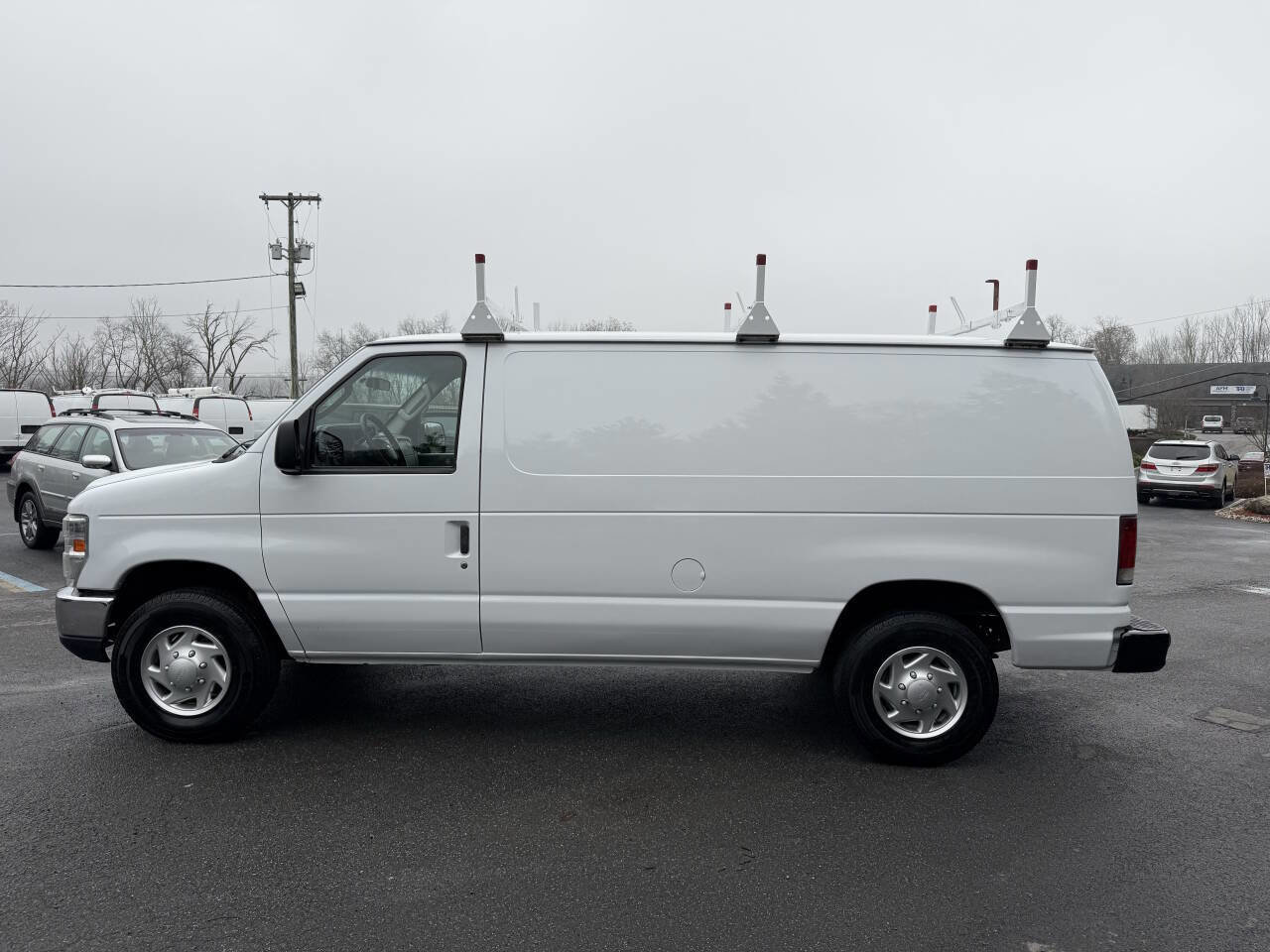 Used 2012 Ford E-250 and Econoline 250 w/ PWR Group image 7