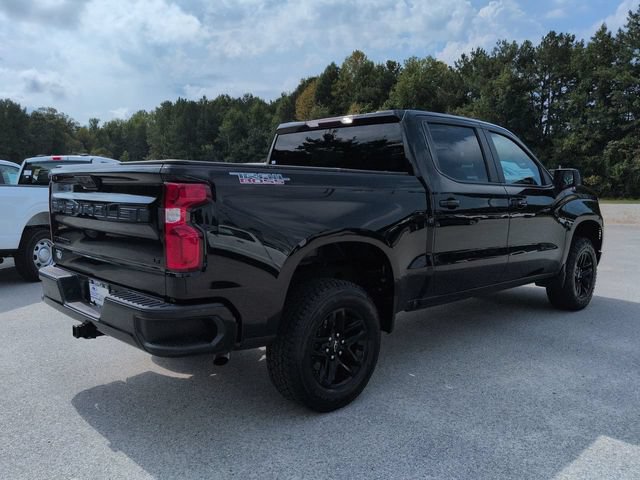 Used 2022 Chevrolet Silverado 1500 LT Trail Boss w/ LPO, Dark Essentials Package AWD/4WD image 4