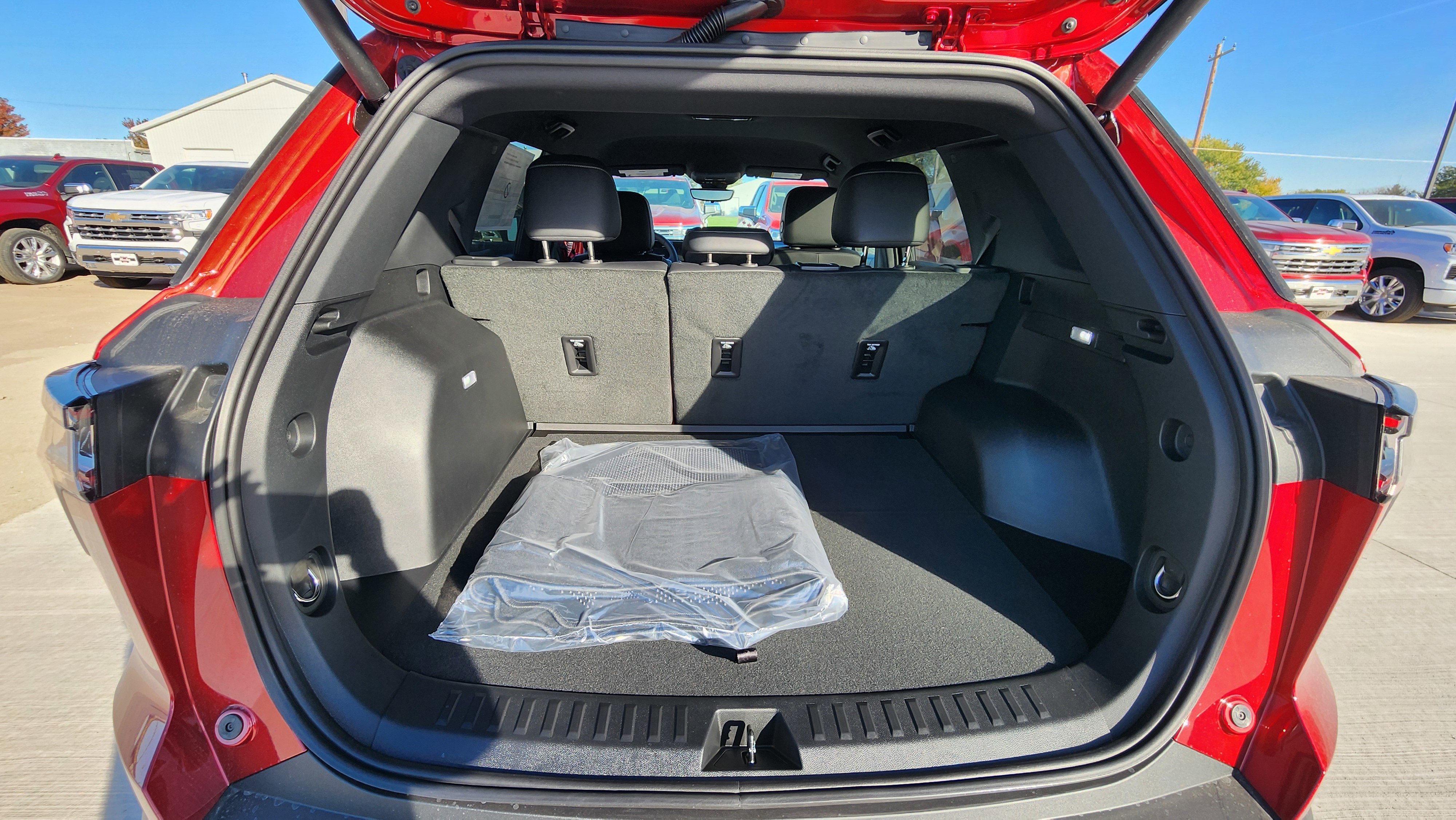 New 2026 Chevrolet Equinox LT w/ Convenience Package II image 19