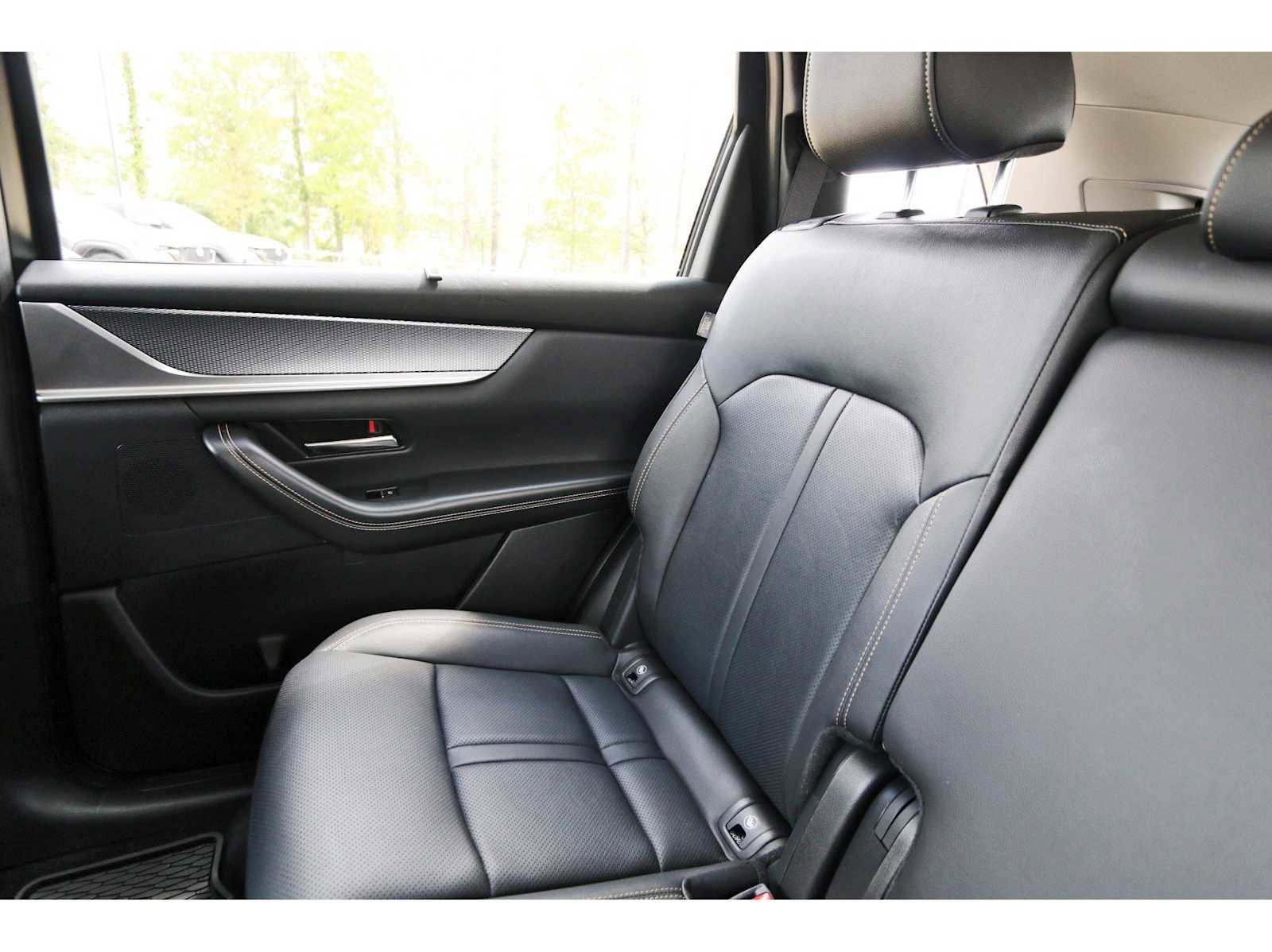 Used 2025 MAZDA CX-90 Plug-In Hybrid w/ Preferred image 9