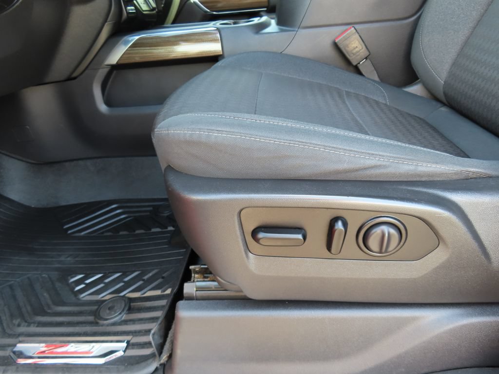 Used 2021 Chevrolet Silverado 1500 RST w/ All Star Edition Plus AWD/4WD image 6
