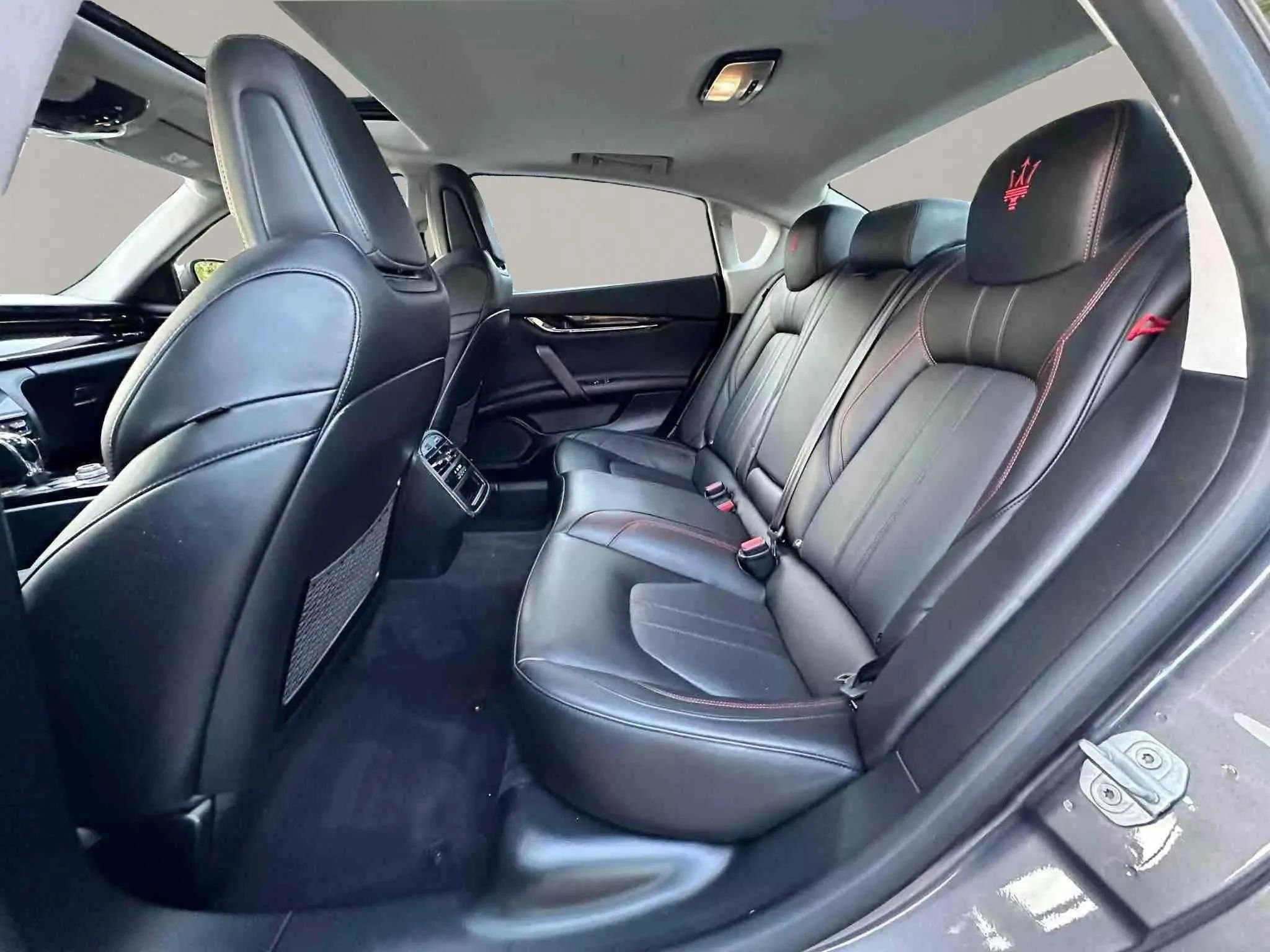 Used 2017 Maserati Quattroporte S GranSport Q4 image 15