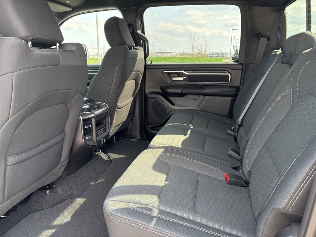 New 2026 RAM 1500 4x4 Crew Cab image 9