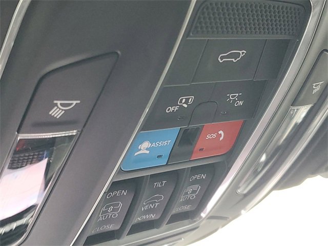 New 2025 Jeep Grand Cherokee L Limited w/ Trailer Tow Package image 32