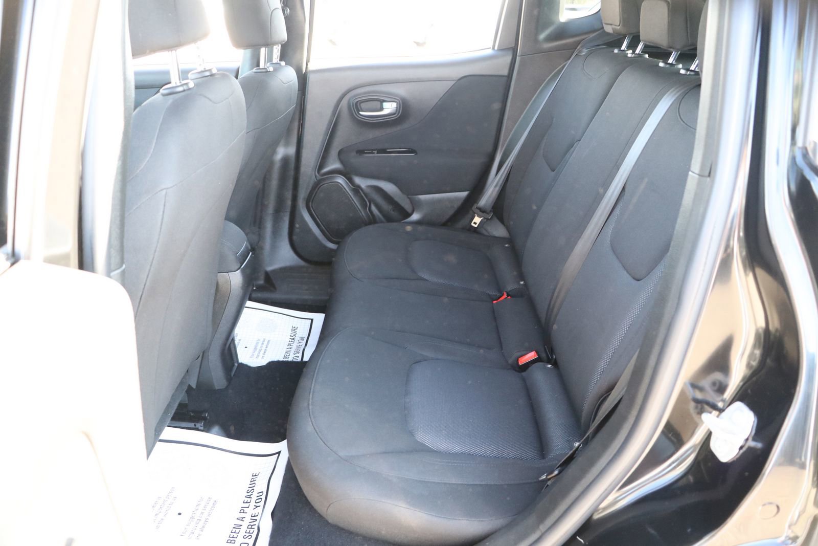 Used 2020 Jeep Renegade Sport image 29