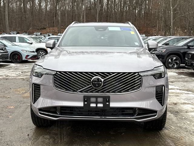 New 2026 Volvo XC90 B6 Plus w/ Protection Package Premier image 6
