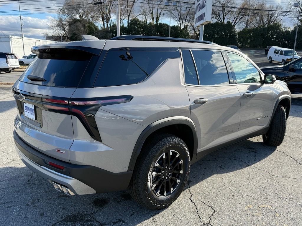 New 2026 Chevrolet Traverse Z71 w/ Enhanced Driving Package image 4