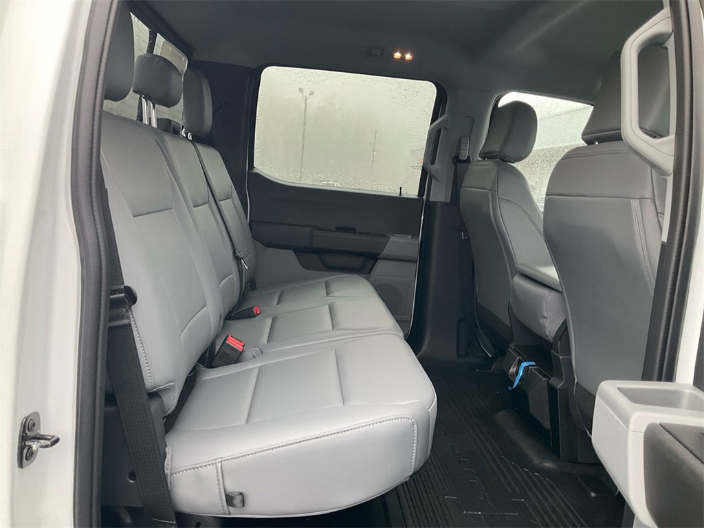 New 2026 Ford F350 XL w/ XL Chrome Package image 13