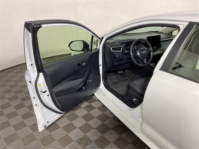 Used 2024 Toyota Corolla LE image 17