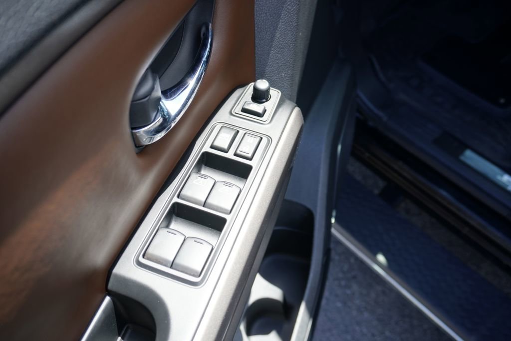 Used 2023 Nissan Titan Platinum Reserve w/ Off Road Protection Package image 11