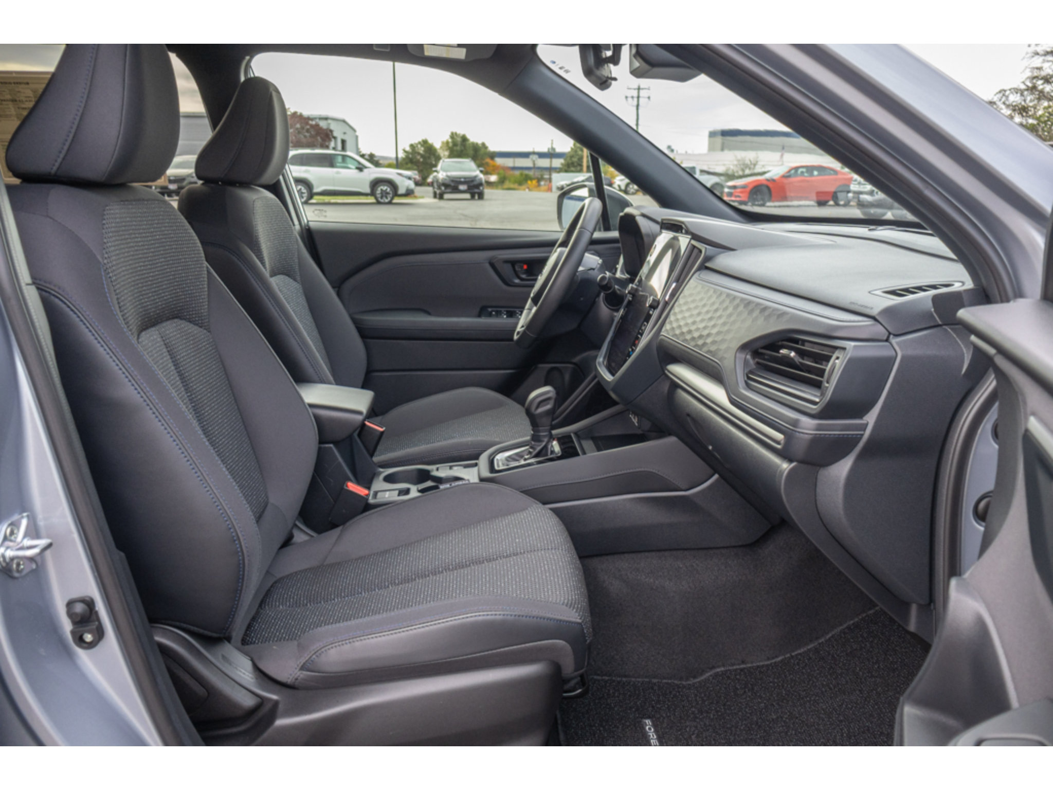 Certified 2025 Subaru Forester Premium AWD/4WD image 11