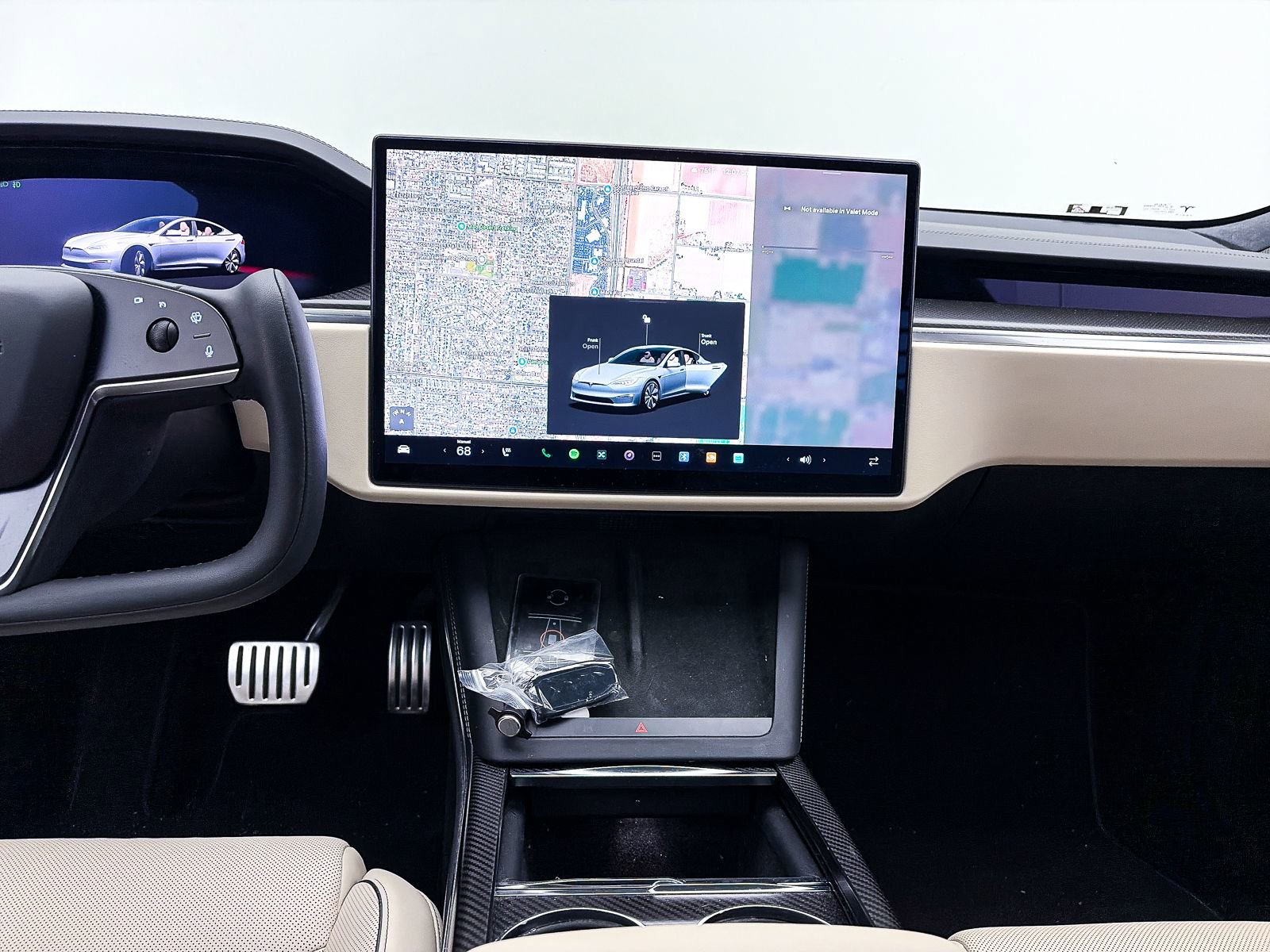 Used 2021 Tesla Model S Plaid image 5